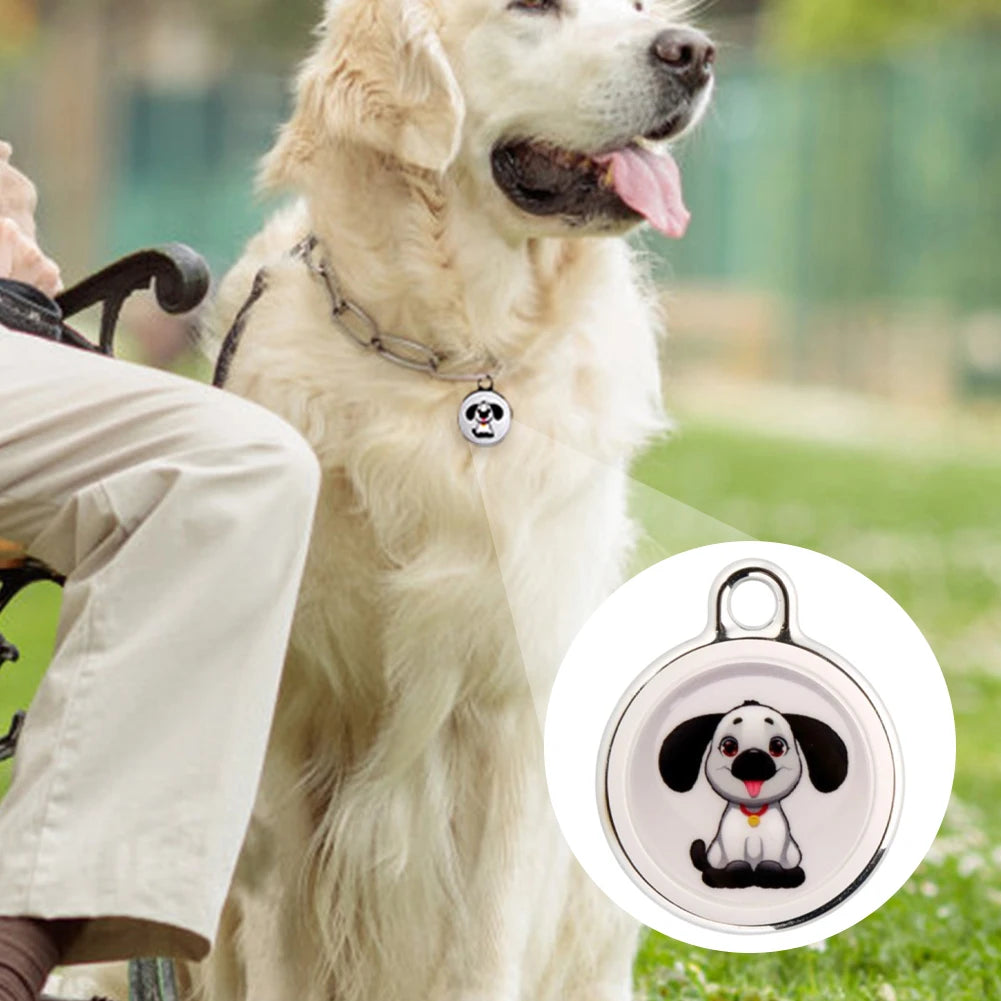 Golden retriever wearing pet GPS tracker tag on its collar with close-up of cartoon dog design